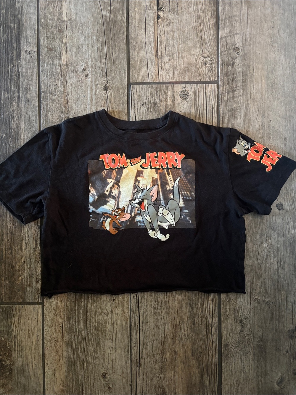 Authentic Tom and Jerry Black Graphic Kids Crop Tee